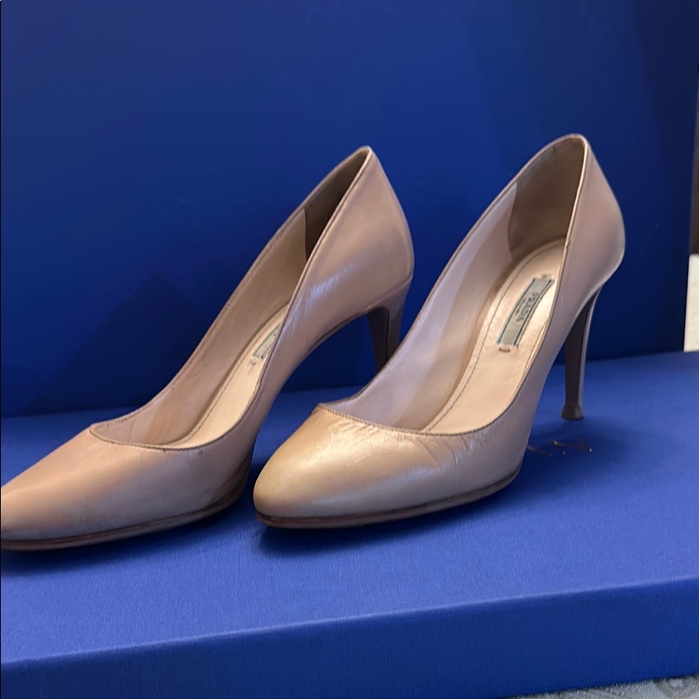 Prada Tan Heels Sleek Pointed-Toe Stilettos